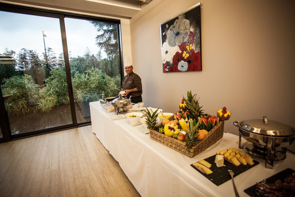 Hotel C Suites Chambres Spacieuses Nîmes Kültér fotó