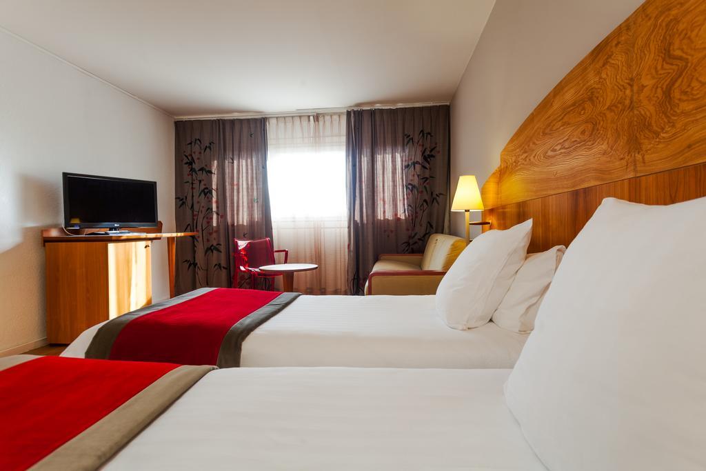 Hotel C Suites Chambres Spacieuses Nîmes Kültér fotó