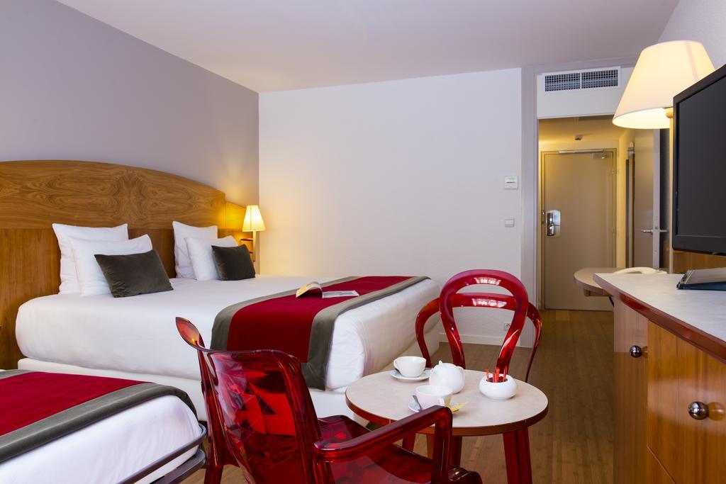 Hotel C Suites Chambres Spacieuses Nîmes Kültér fotó