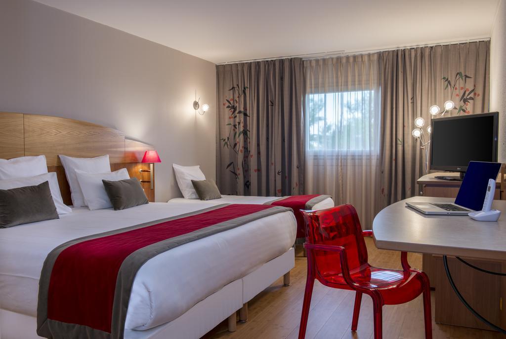 Hotel C Suites Chambres Spacieuses Nîmes Kültér fotó