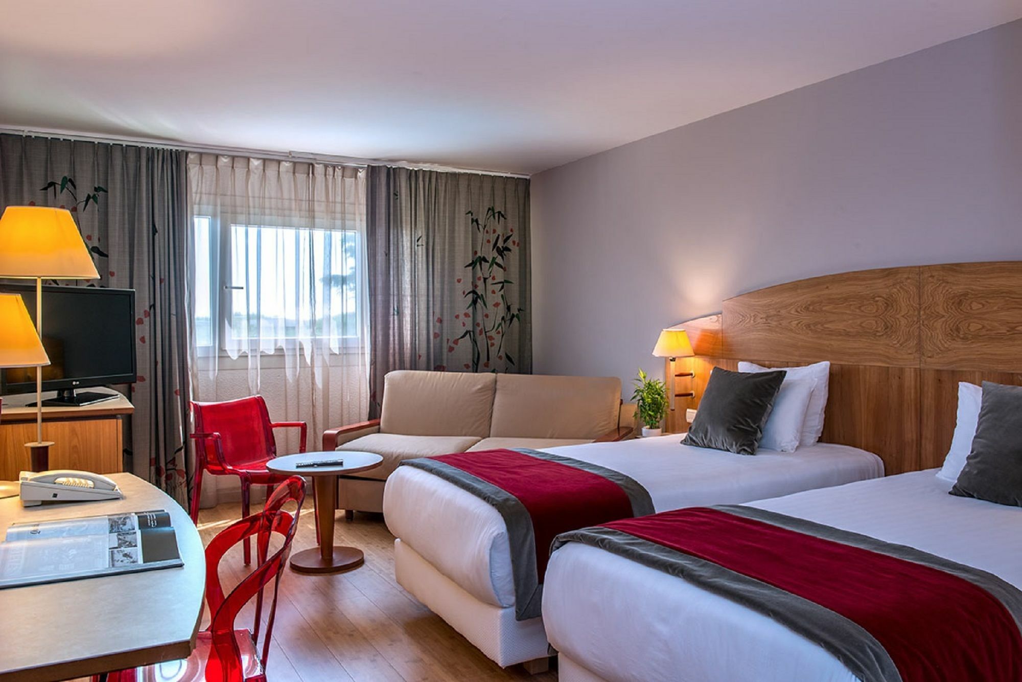 Hotel C Suites Chambres Spacieuses Nîmes Kültér fotó